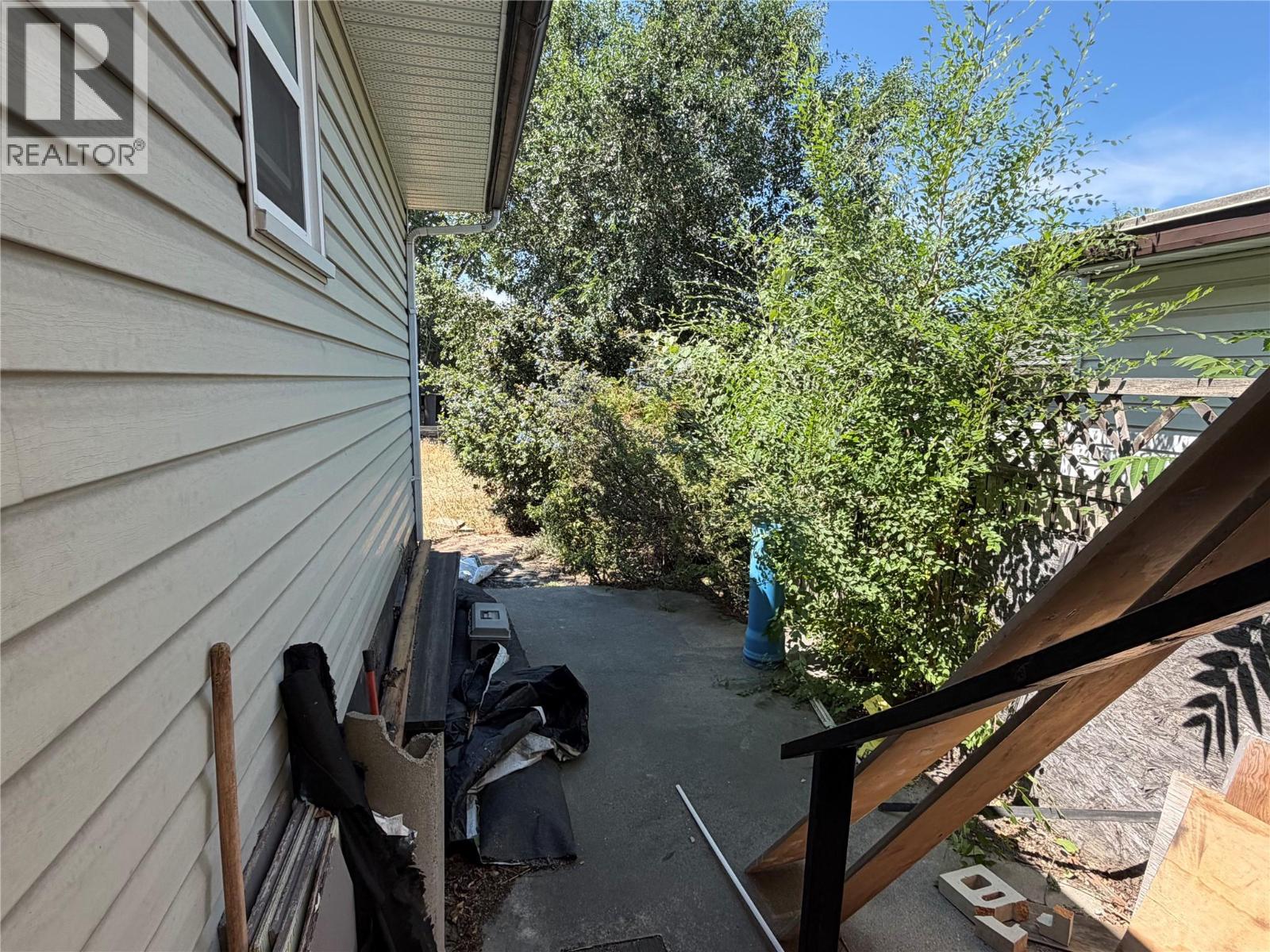 1297 King Street, Penticton, British Columbia  V2A 4S9 - Photo 8 - 10395457