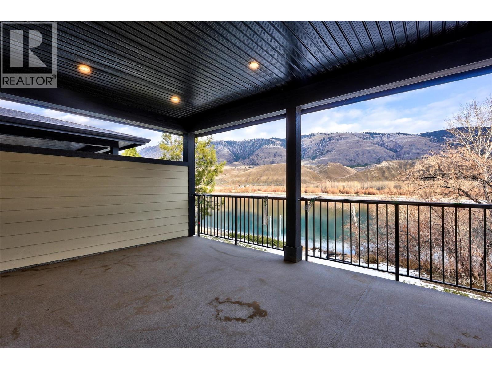 2850 Thompson Drive, Kamloops, British Columbia  V2C 4L7 - Photo 11 - 10394543