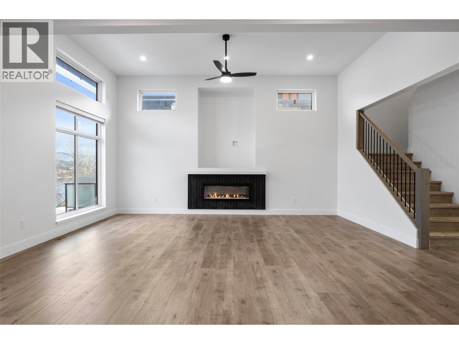 2850 Thompson Drive, Kamloops, British Columbia  V2C 4L7 - Photo 3 - 10394543