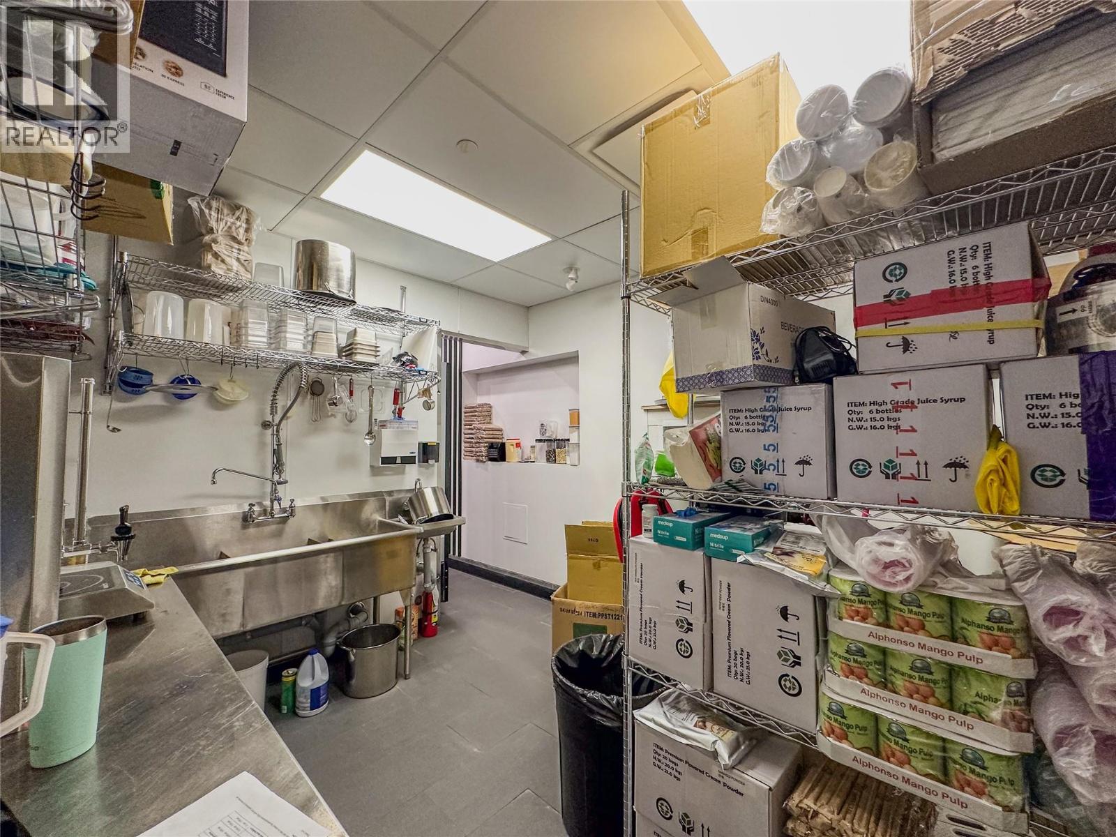 4900 27 Street Unit# 215, Vernon, British Columbia  V1T 7G7 - Photo 8 - 10395467