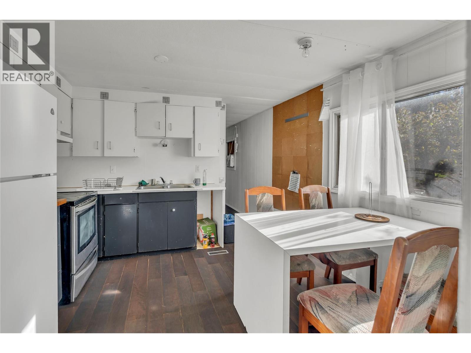 9820 Rippen Avenue, Summerland, British Columbia  V0H 1Z8 - Photo 46 - 10395461