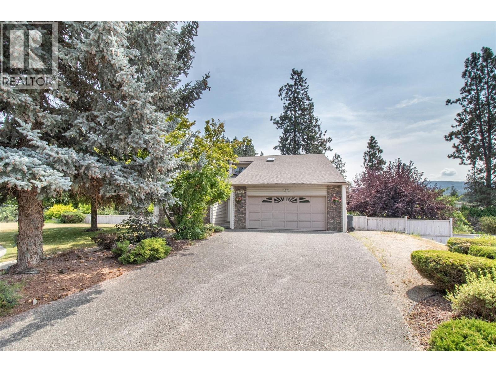 3855 Tillicum Court, Kelowna, British Columbia  V1W 4E7 - Photo 42 - 10395339