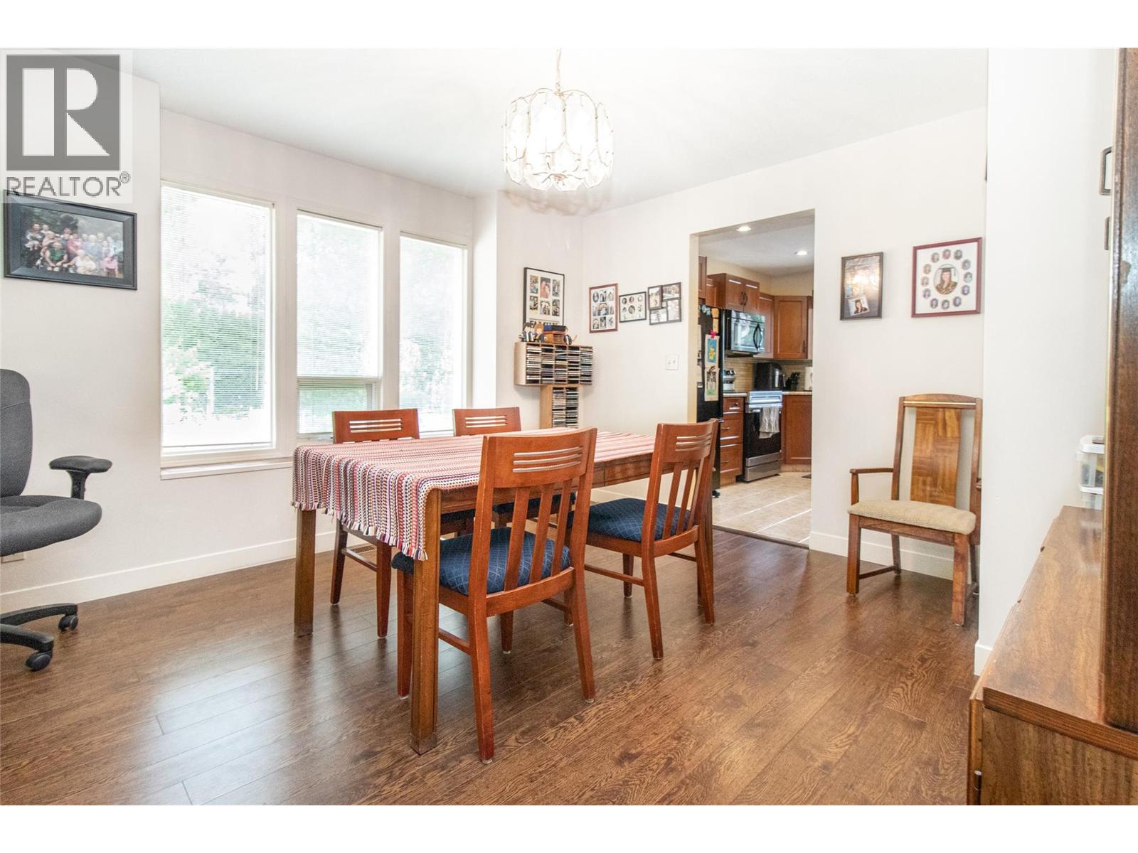 3855 Tillicum Court, Kelowna, British Columbia  V1W 4E7 - Photo 6 - 10395339