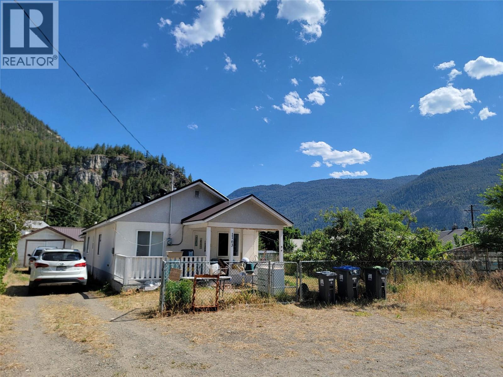 1163 Scott Avenue, Hedley, British Columbia  V0X 1K0 - Photo 1 - 10395483