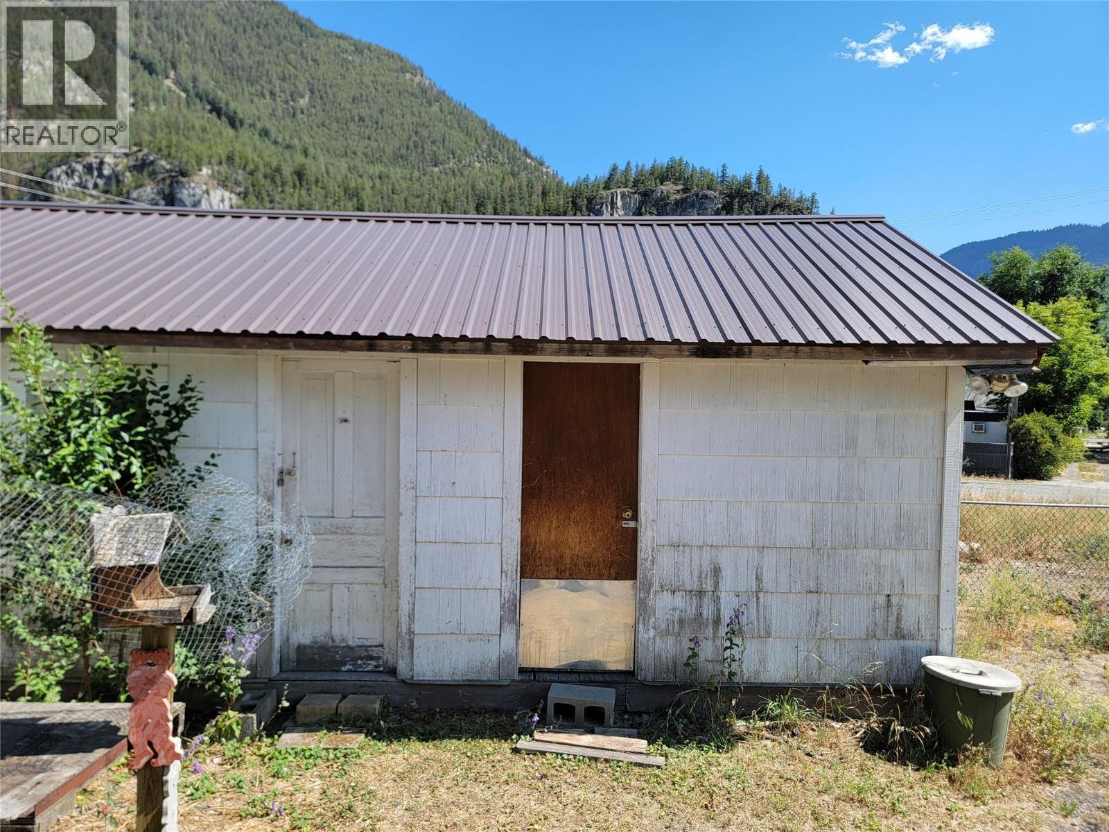 1163 Scott Avenue, Hedley, British Columbia  V0X 1K0 - Photo 17 - 10395483