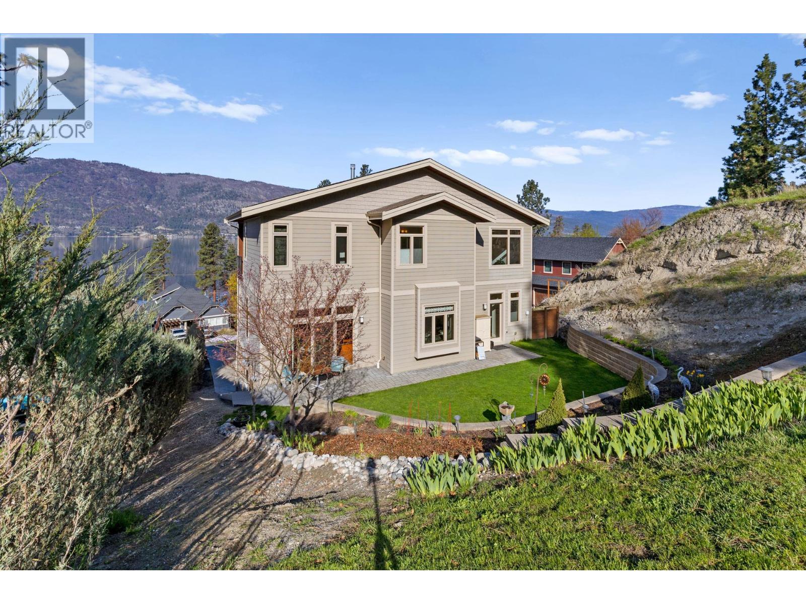 10989 Maddock Avenue, Lake Country, British Columbia  V4V 2J6 - Photo 6 - 10395399