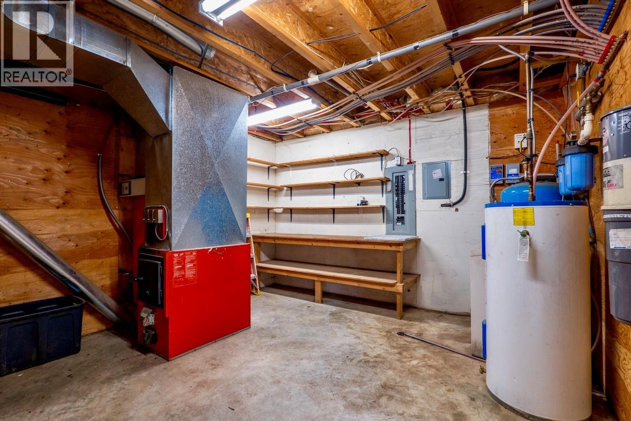 4875 Meadow Creek Road, Celista, British Columbia  V0E 1M6 - Photo 36 - 10395015