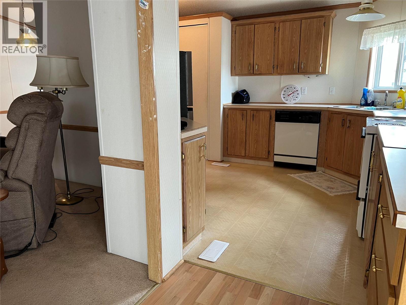5484 25 Avenue Unit# 123, Vernon, British Columbia  V1T 7A8 - Photo 6 - 10395325