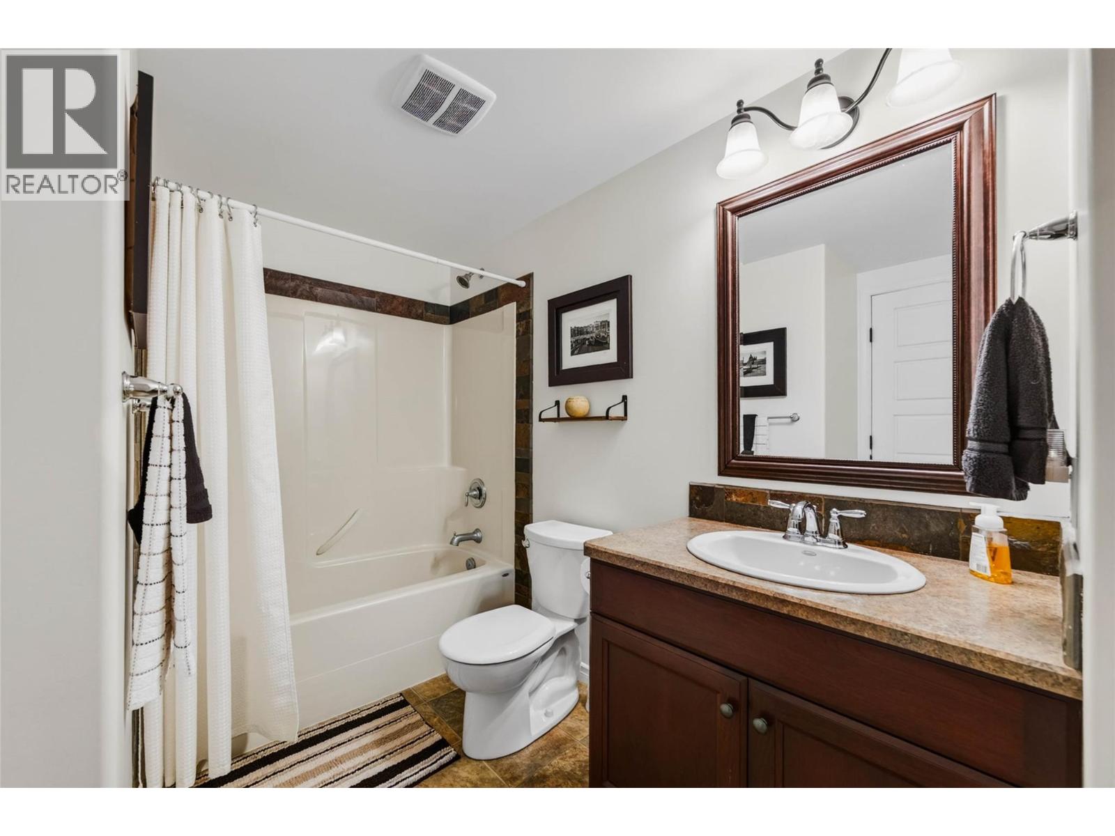 262 Bryan Road, Nelson, British Columbia  V1L 6M9 - Photo 37 - 10395266