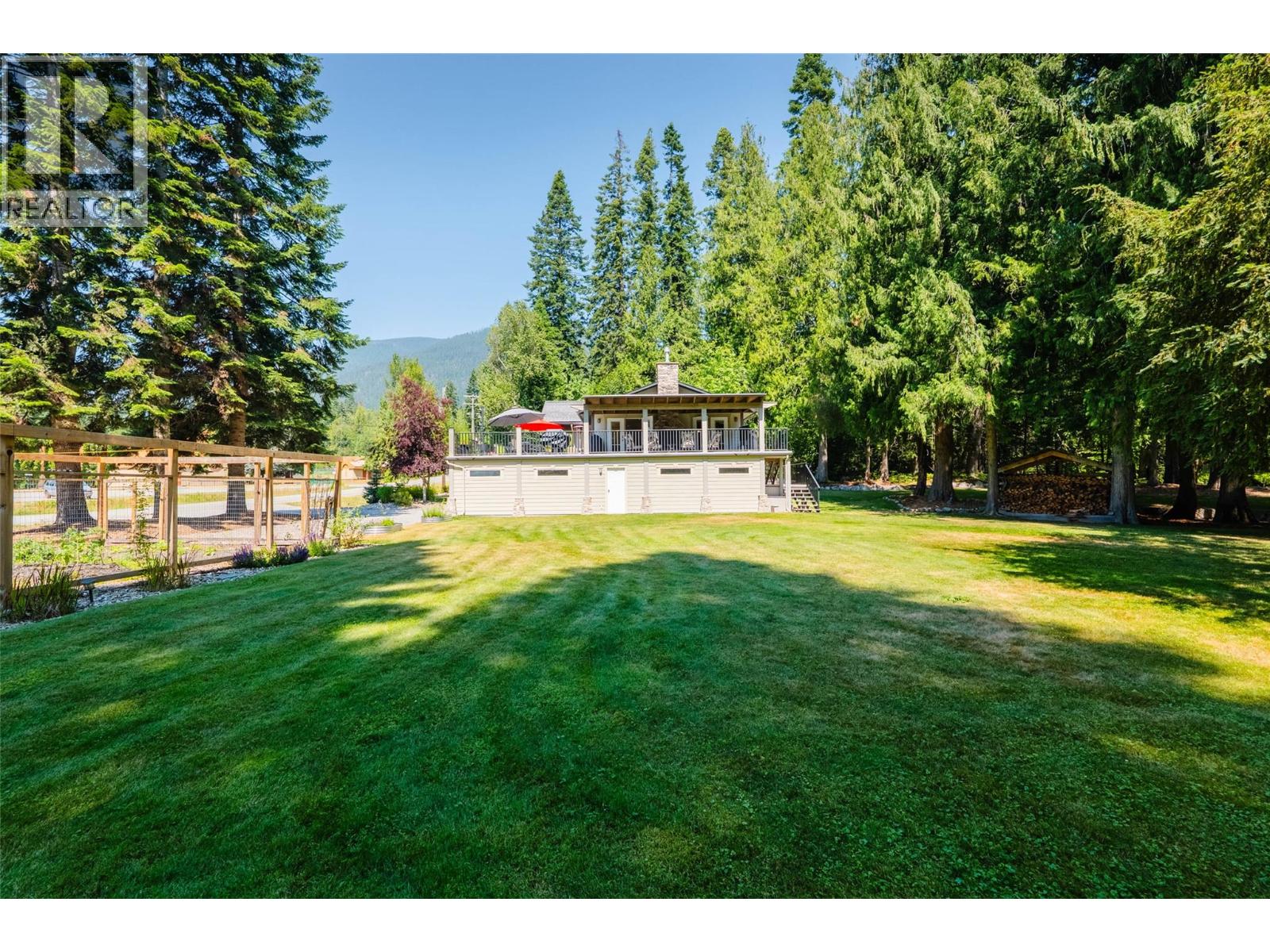 262 Bryan Road, Nelson, British Columbia  V1L 6M9 - Photo 55 - 10395266