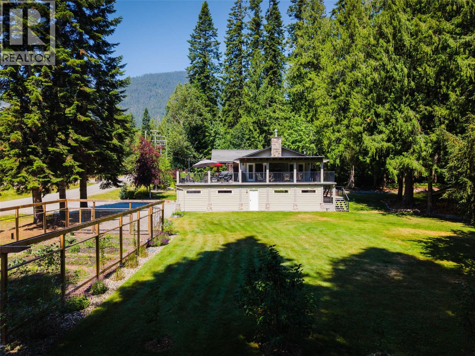 262 Bryan Road, Nelson, British Columbia  V1L 6M9 - Photo 74 - 10395266