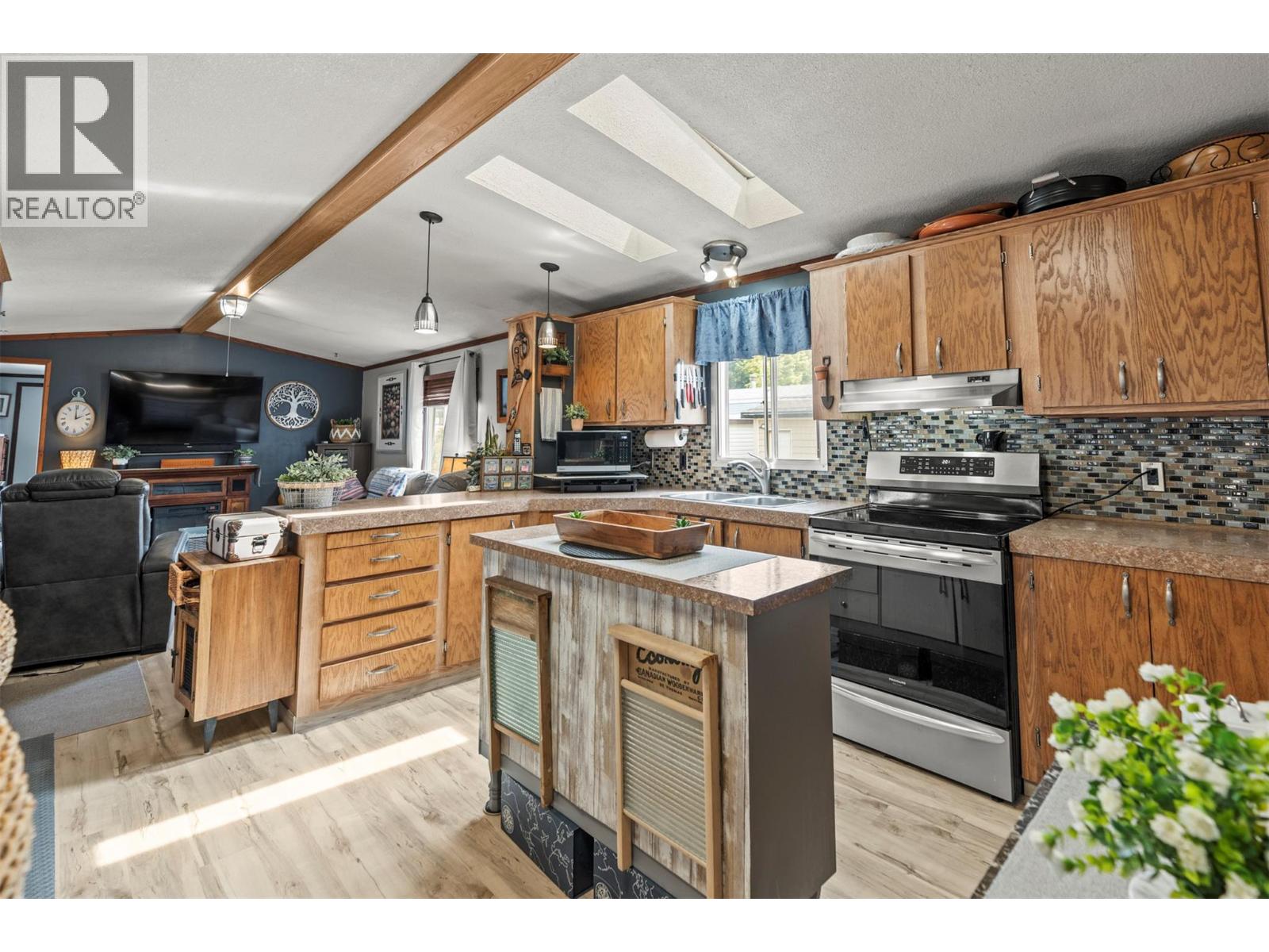 9020 Jim Bailey Road Unit# 48 Lot# 48, Kelowna, British Columbia  V4V 1E5 - Photo 14 - 10394984