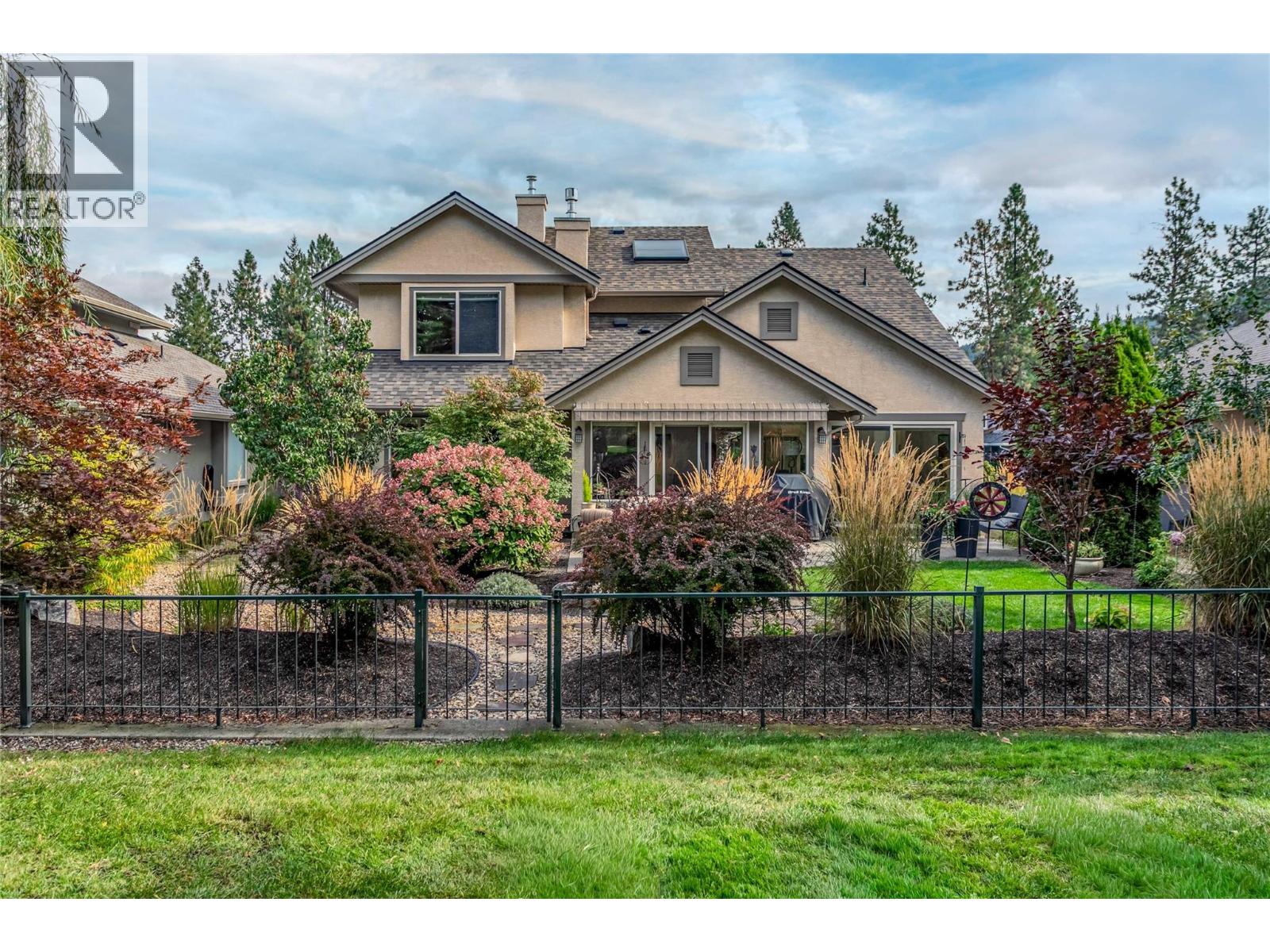 4122 Gallaghers Boulevard S, Kelowna, British Columbia  V1W 4V2 - Photo 2 - 10394607