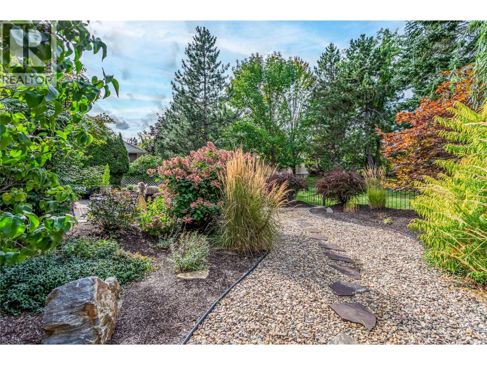 4122 Gallaghers Boulevard S, Kelowna, British Columbia  V1W 4V2 - Photo 34 - 10394607