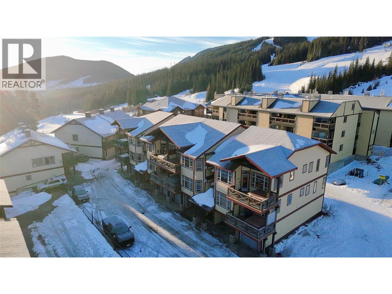 360 Strayhorse Road Unit# 19, Apex Mountain, British Columbia  V2A 0E2 - Photo 38 - 10395362