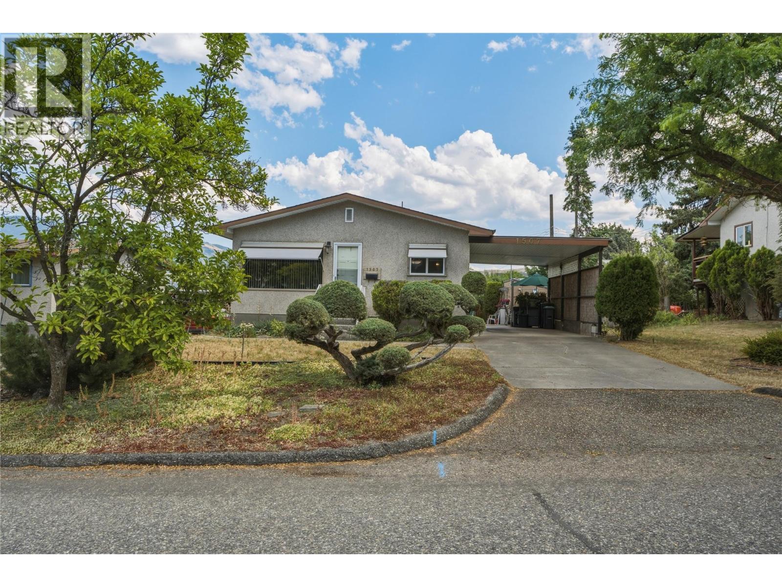 1507 35 Street, Vernon, British Columbia  V1T 6A6 - Photo 1 - 10395299