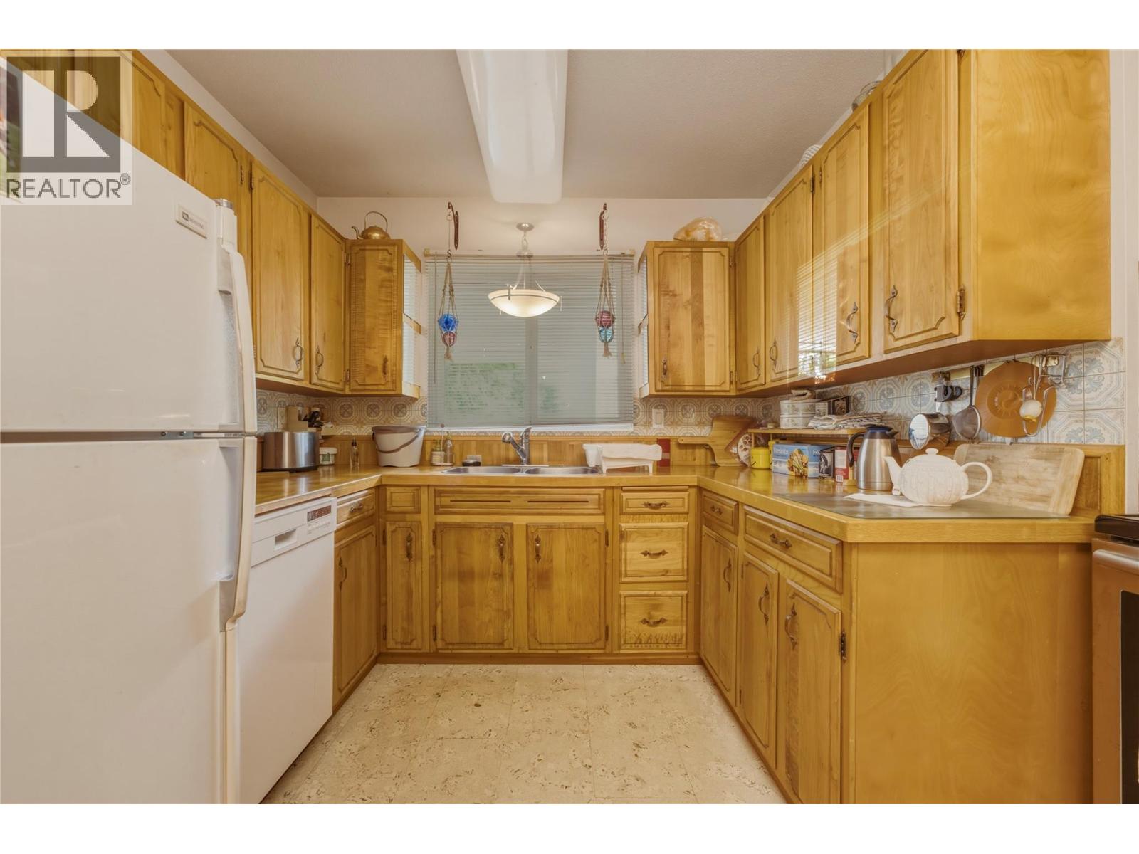 1507 35 Street, Vernon, British Columbia  V1T 6A6 - Photo 12 - 10395299