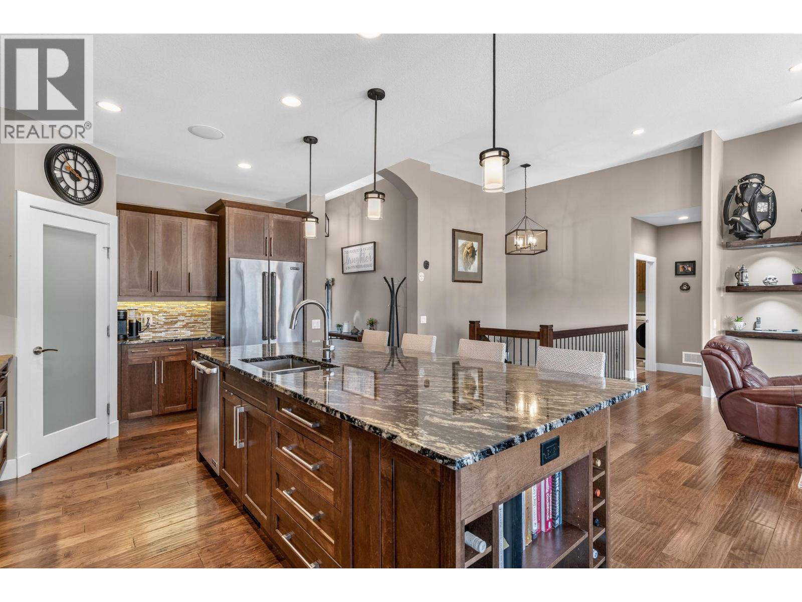 1084 Stockley Street, Kelowna, British Columbia  V1P 1R6 - Photo 12 - 10395386