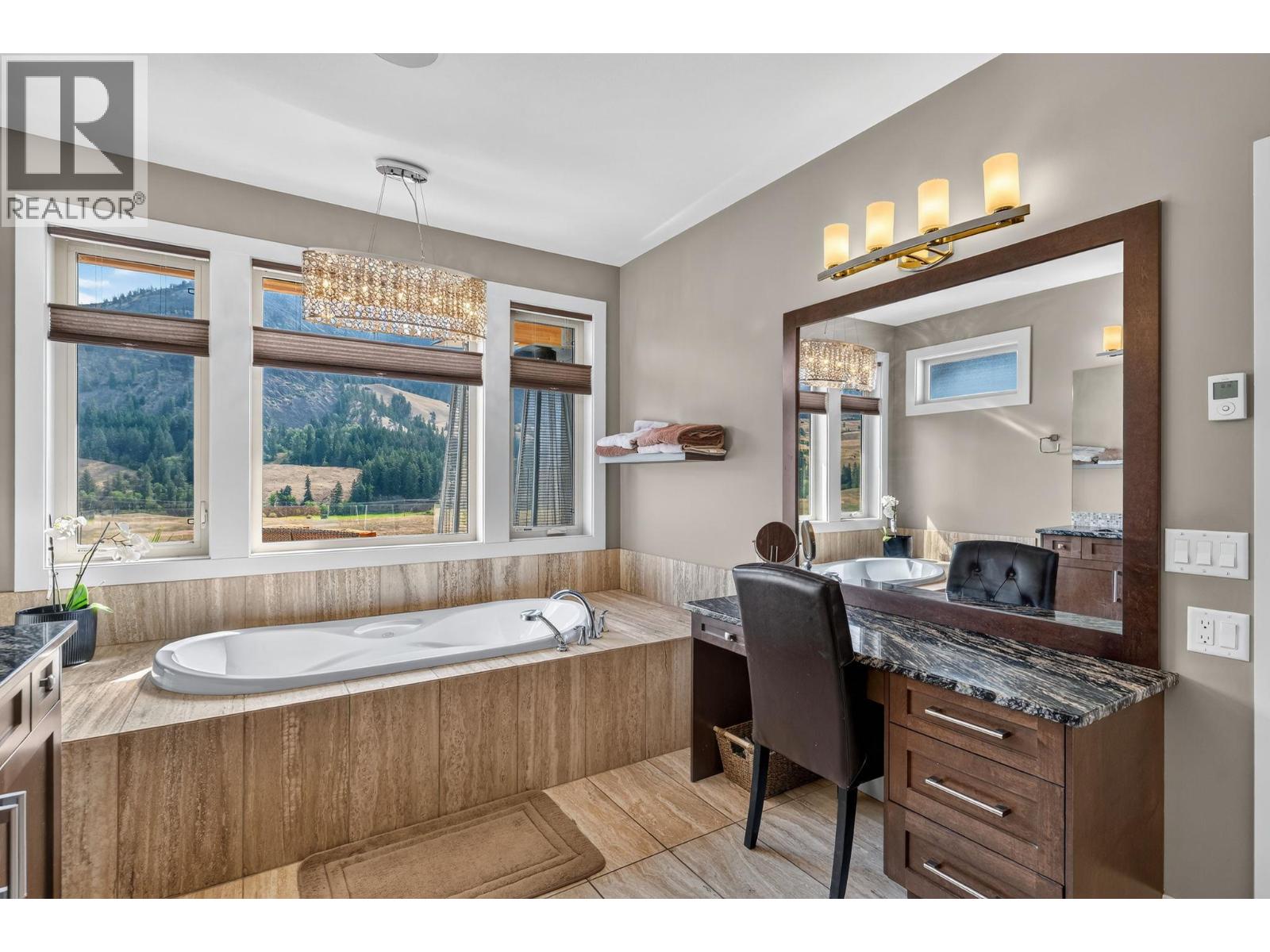 1084 Stockley Street, Kelowna, British Columbia  V1P 1R6 - Photo 18 - 10395386