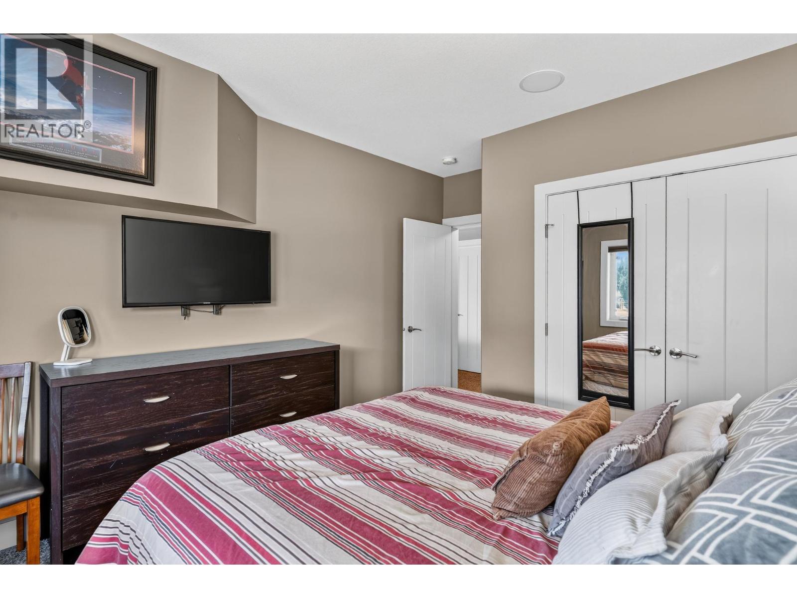 1084 Stockley Street, Kelowna, British Columbia  V1P 1R6 - Photo 38 - 10395386