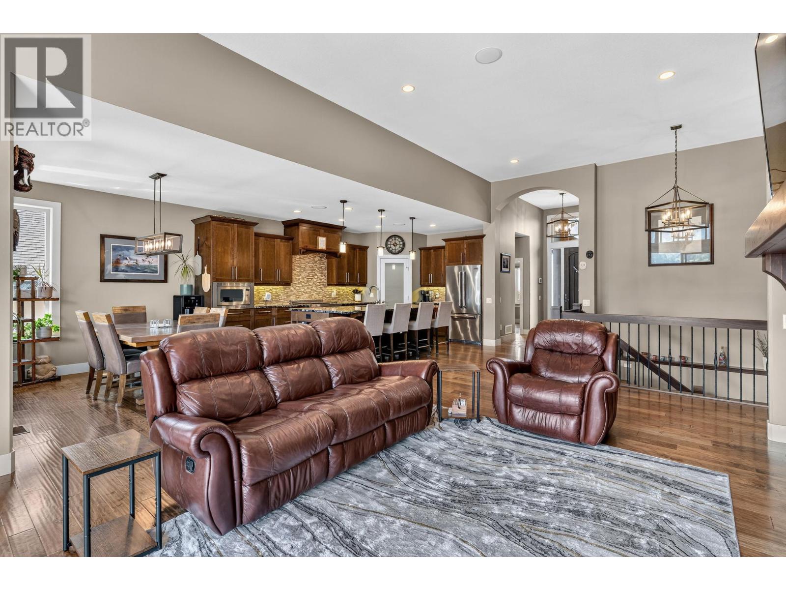 1084 Stockley Street, Kelowna, British Columbia  V1P 1R6 - Photo 6 - 10395386