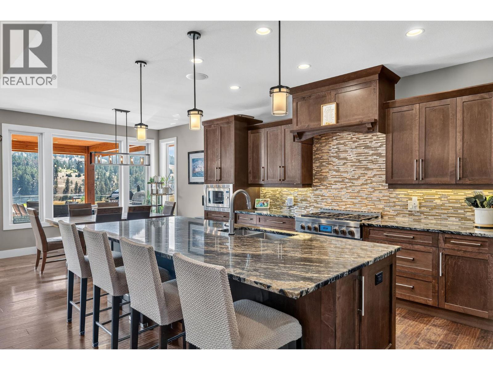 1084 Stockley Street, Kelowna, British Columbia  V1P 1R6 - Photo 9 - 10395386