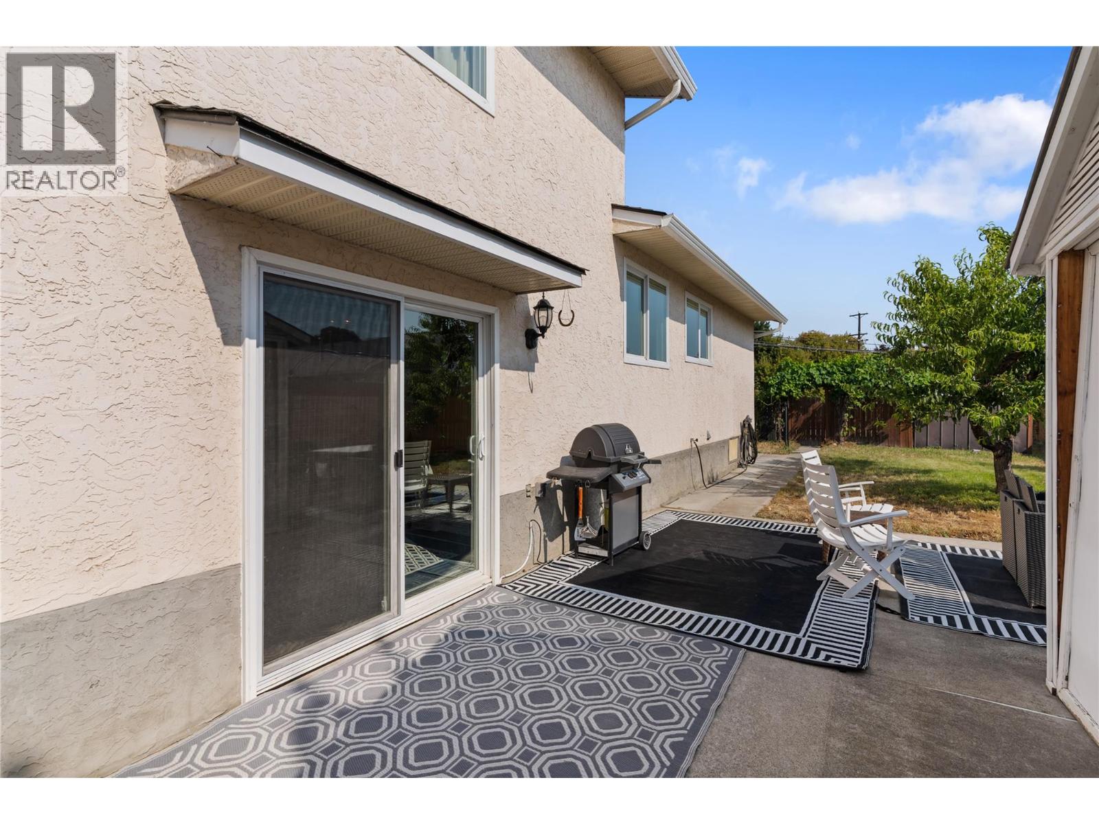 4201 Lakeshore Road, Kelowna, British Columbia  V1W 4H7 - Photo 31 - 10395267