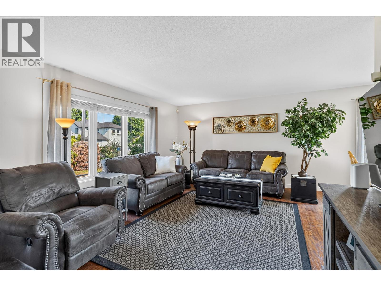 4201 Lakeshore Road, Kelowna, British Columbia  V1W 4H7 - Photo 6 - 10395267