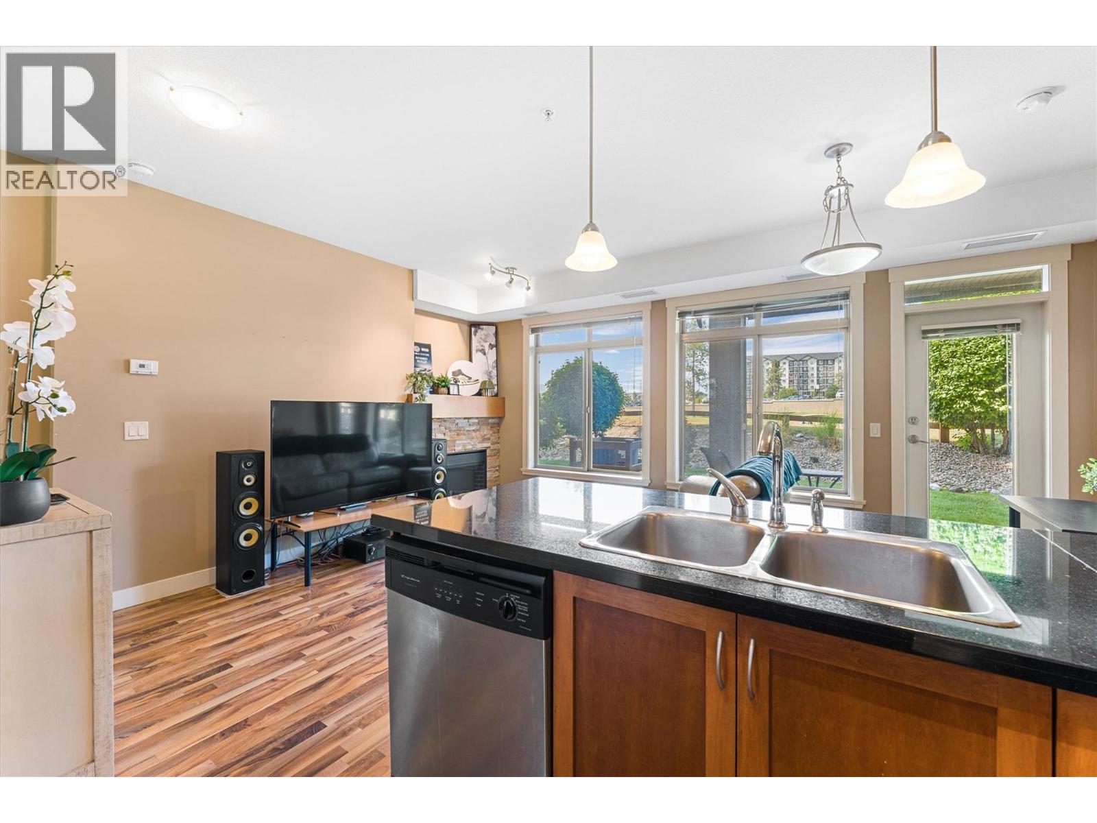3533 Carrington Road Unit# 112, West Kelowna, British Columbia  V4T 2Z9 - Photo 7 - 10395527