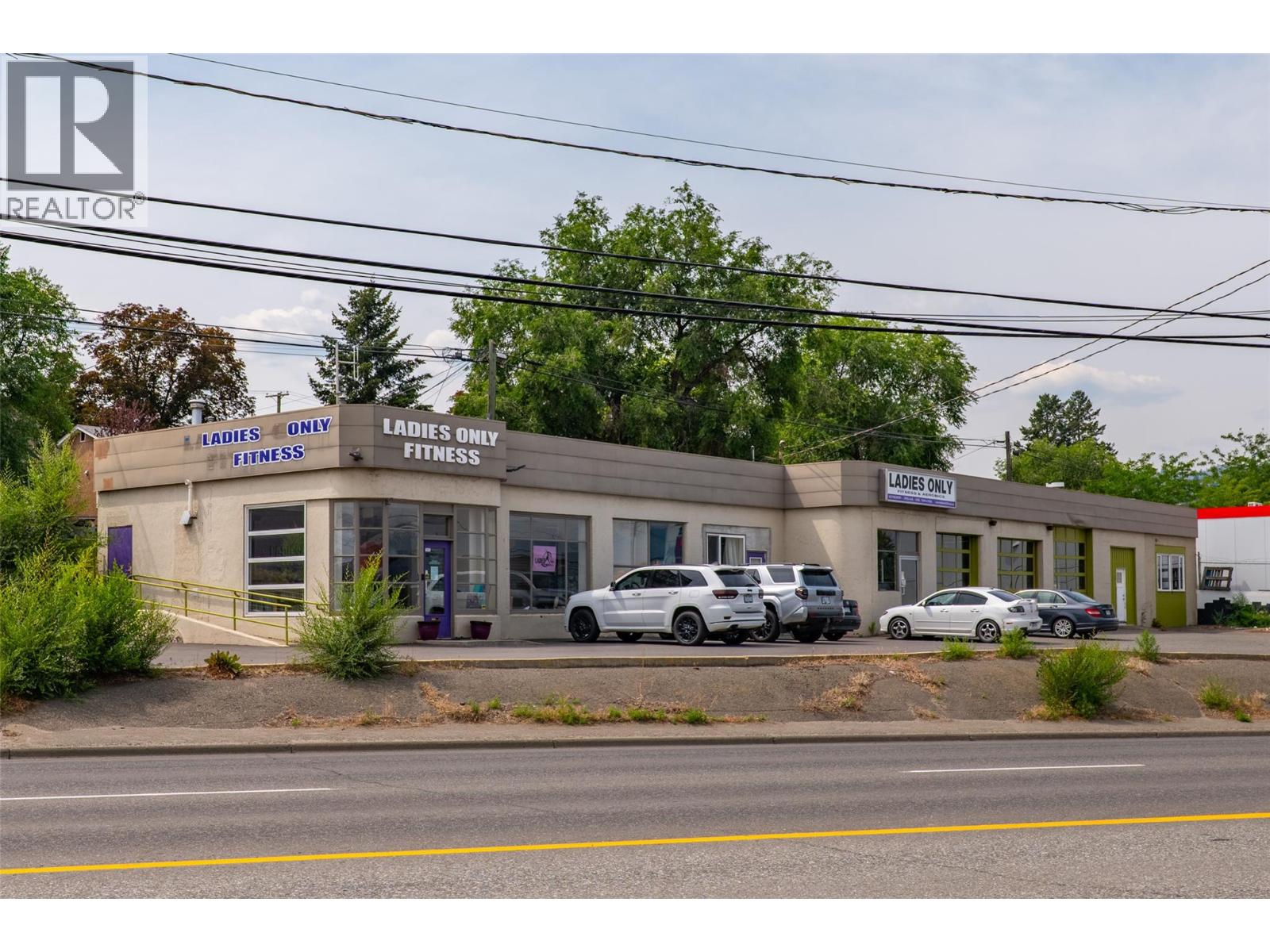 1055 Victoria Street, Kamloops, British Columbia  V2C 2C3 - Photo 2 - 10395524