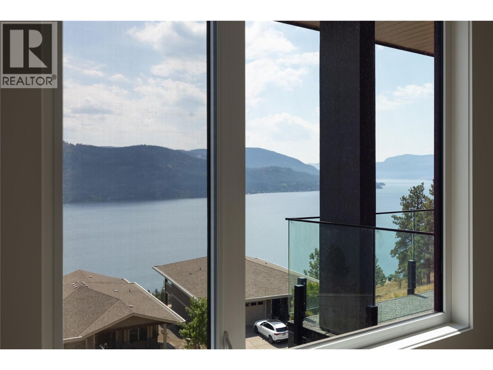 8828 Oxford Road, Vernon, British Columbia  V1H 2K8 - Photo 28 - 10395537