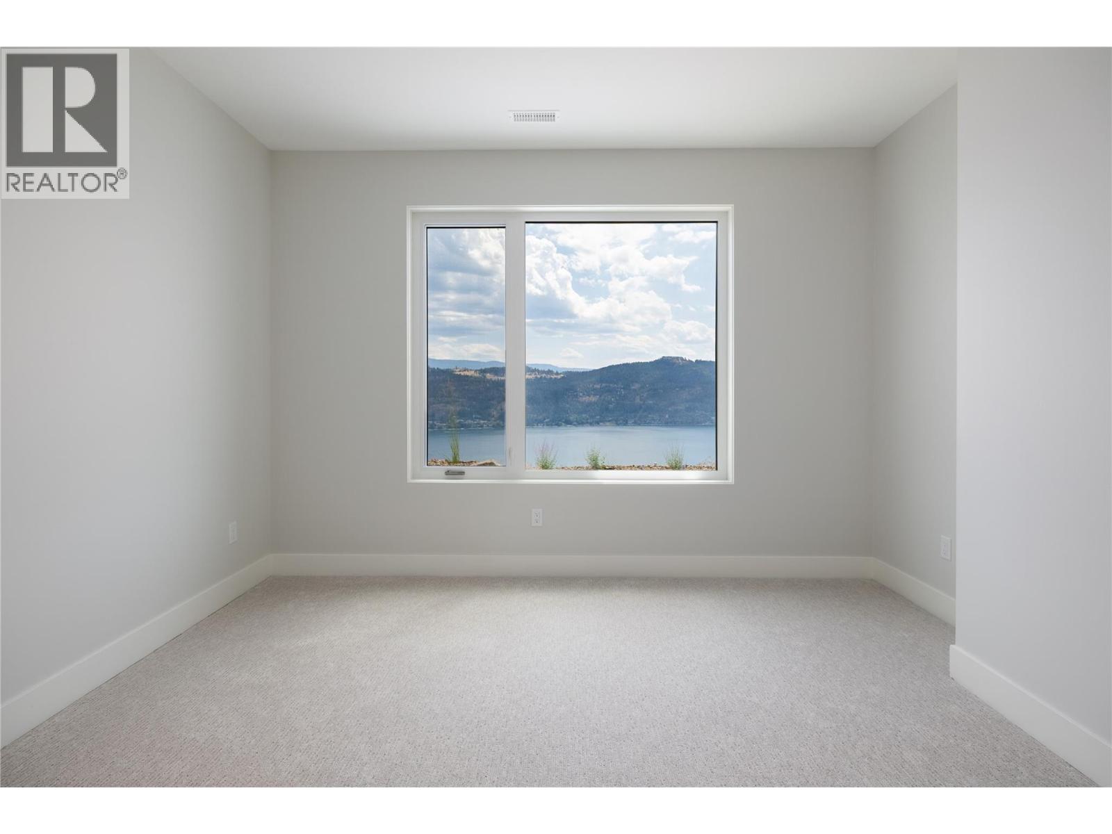 8828 Oxford Road, Vernon, British Columbia  V1H 2K8 - Photo 51 - 10395537