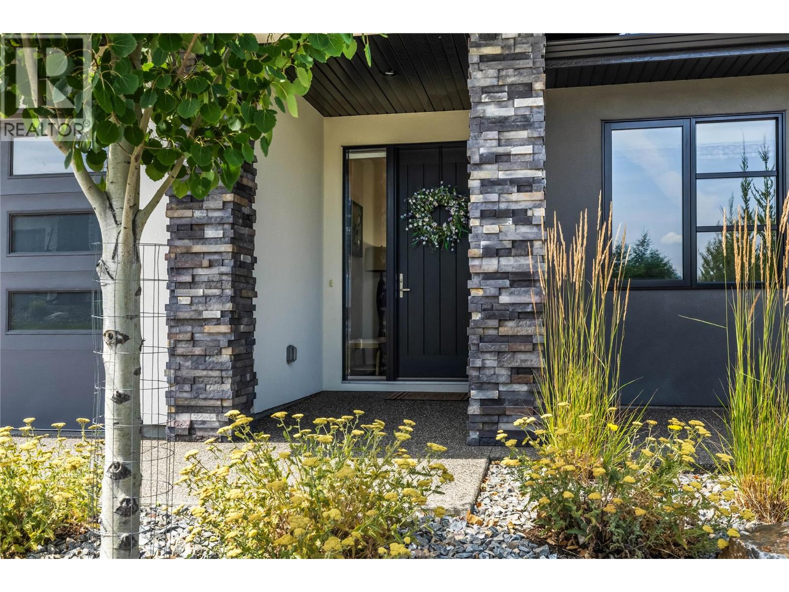 1349 Rocky Point Drive Unit# 6, Kelowna, British Columbia  V1V 0B5 - Photo 3 - 10395518
