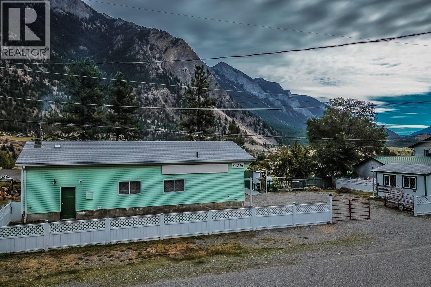 475 Davidson Crescent, Lillooet, British Columbia  V0K 1V0 - Photo 1 - 10395481