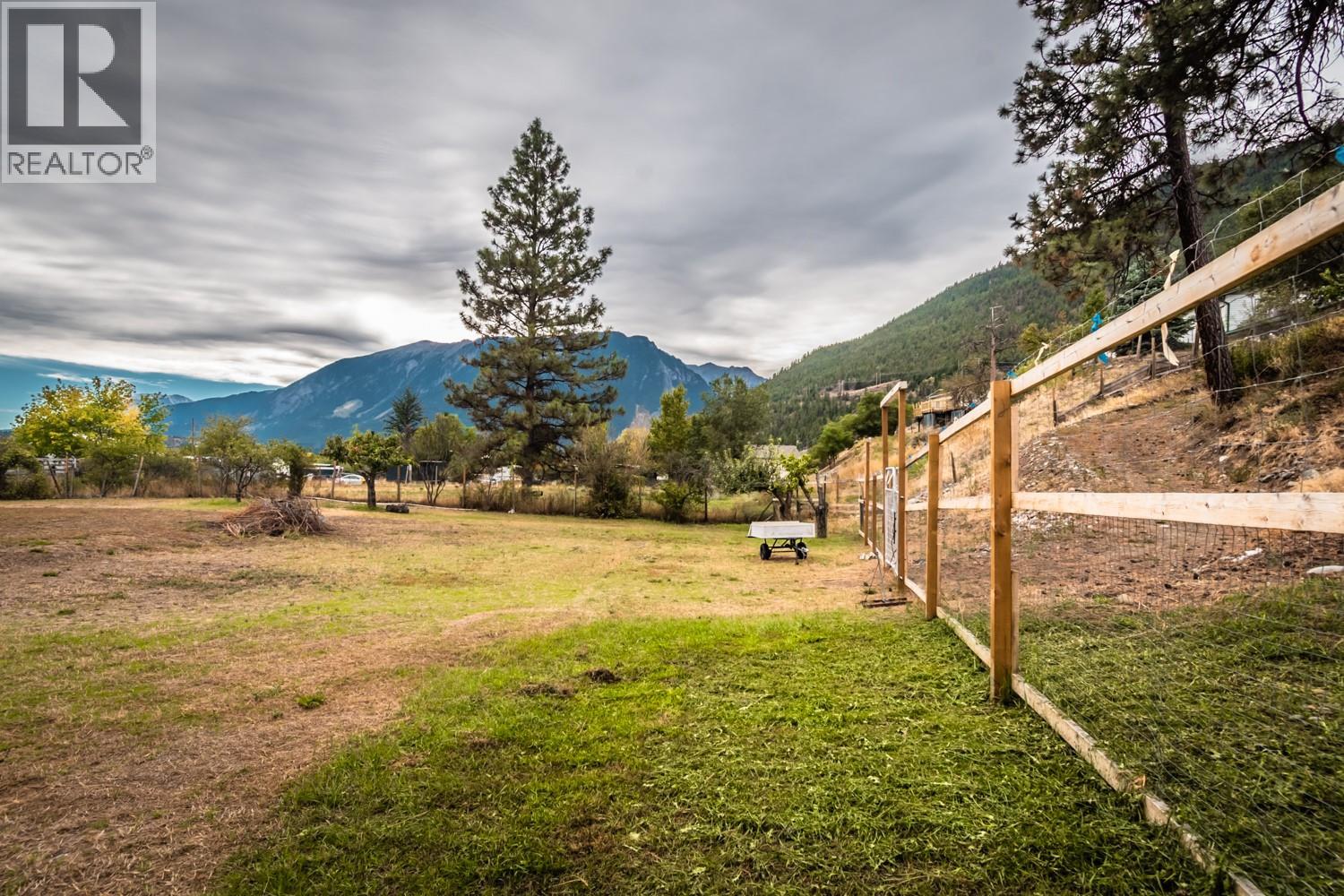 475 Davidson Crescent, Lillooet, British Columbia  V0K 1V0 - Photo 35 - 10395481
