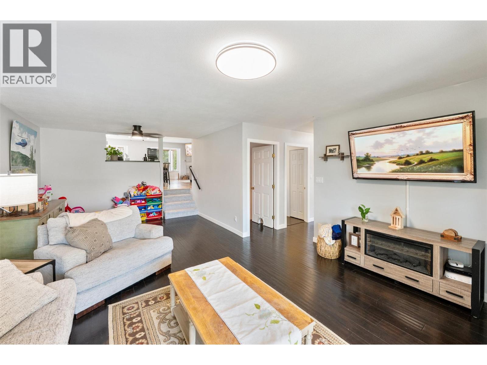 601 Valiant Drive, Penticton, British Columbia  V2A 8Y1 - Photo 19 - 10395517