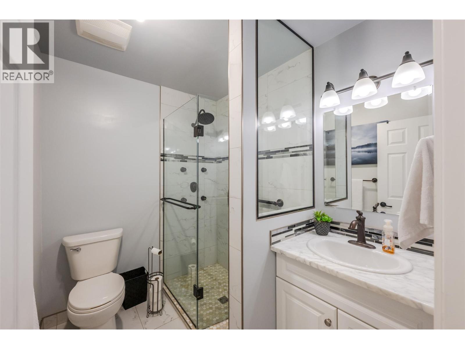 601 Valiant Drive, Penticton, British Columbia  V2A 8Y1 - Photo 21 - 10395517