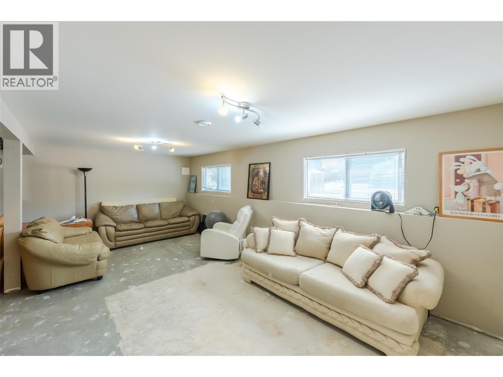601 Valiant Drive, Penticton, British Columbia  V2A 8Y1 - Photo 45 - 10395517