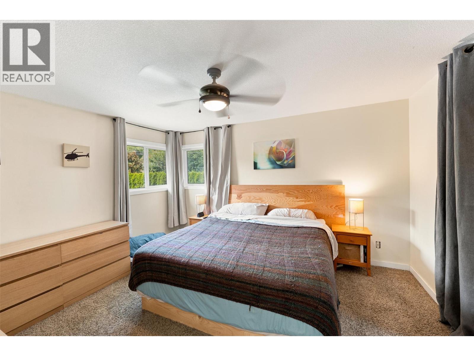 601 Valiant Drive, Penticton, British Columbia  V2A 8Y1 - Photo 5 - 10395517