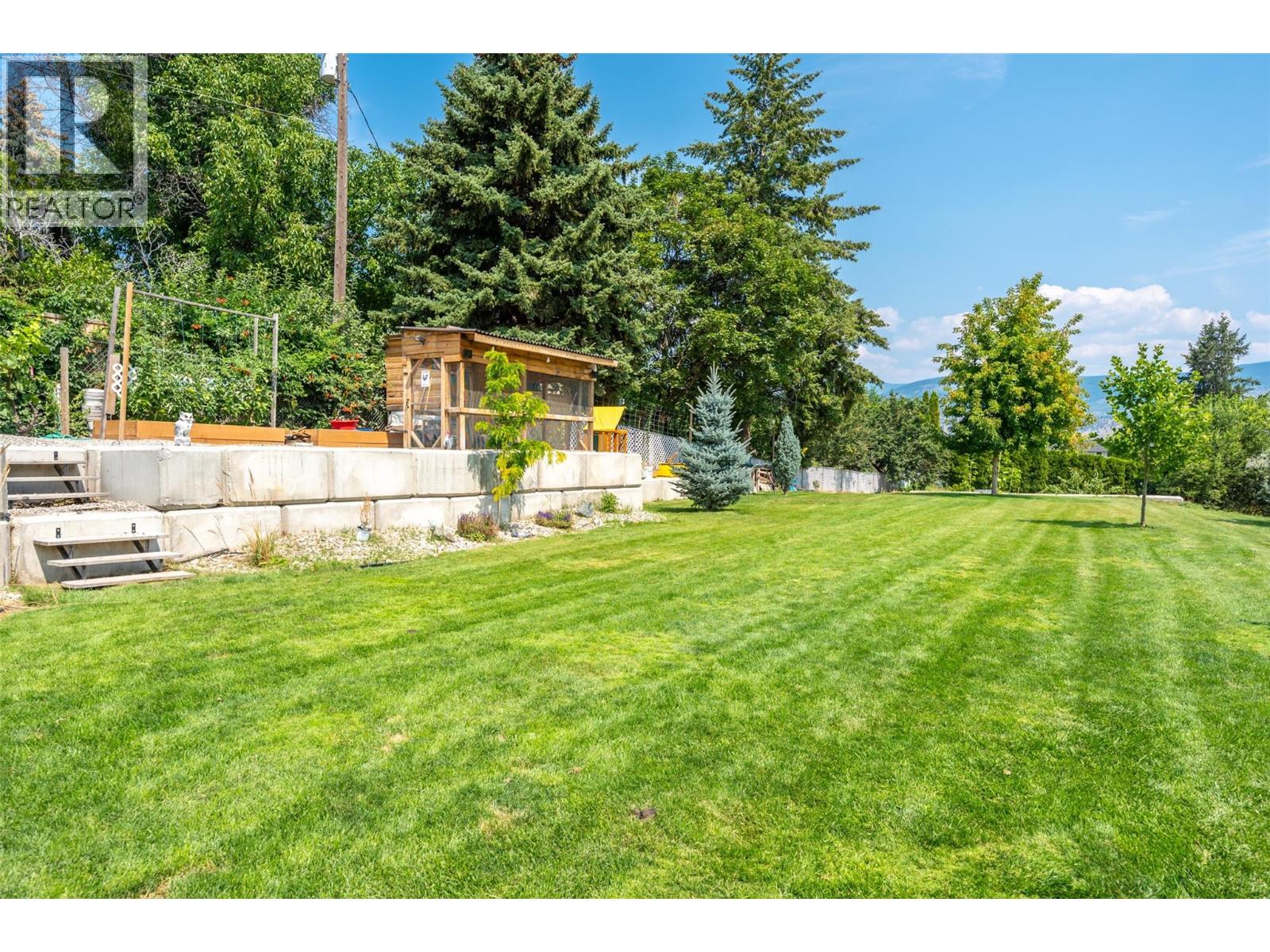 601 Valiant Drive, Penticton, British Columbia  V2A 8Y1 - Photo 51 - 10395517
