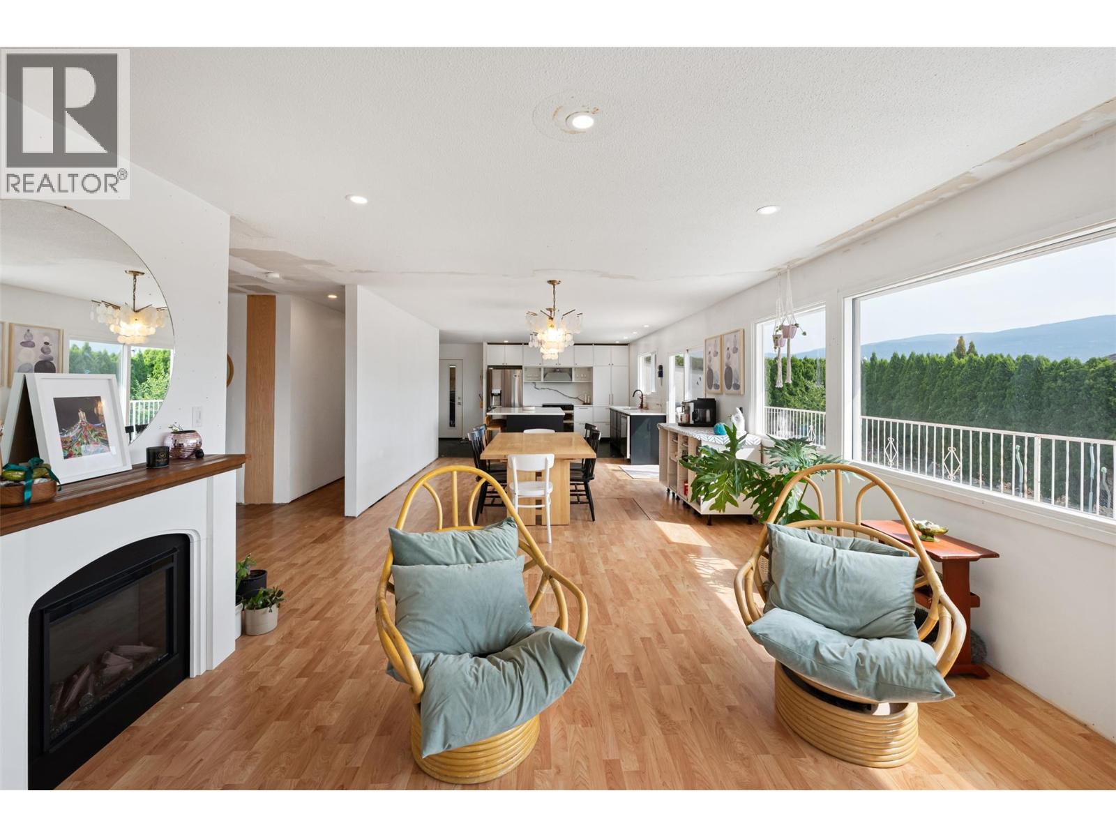 1617 Sparton Drive, Penticton, British Columbia  V2A 8Z5 - Photo 11 - 10395262