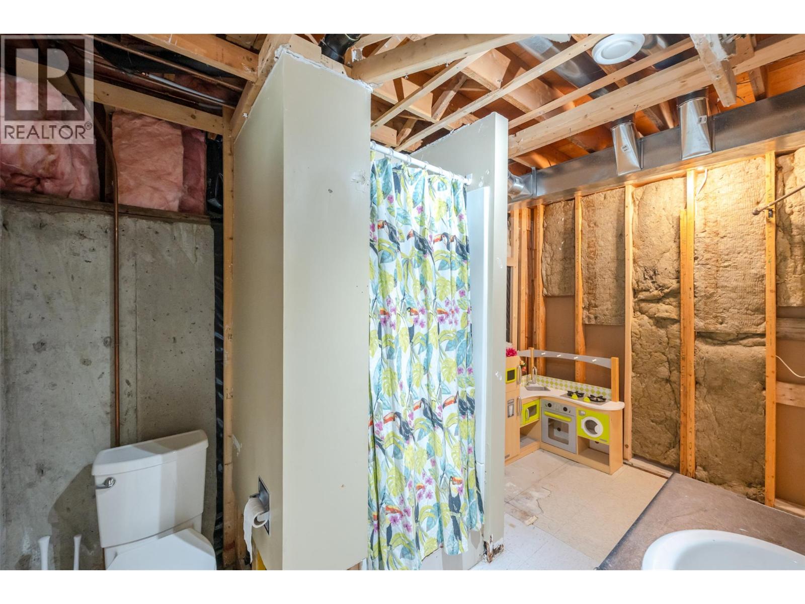 1617 Sparton Drive, Penticton, British Columbia  V2A 8Z5 - Photo 60 - 10395262