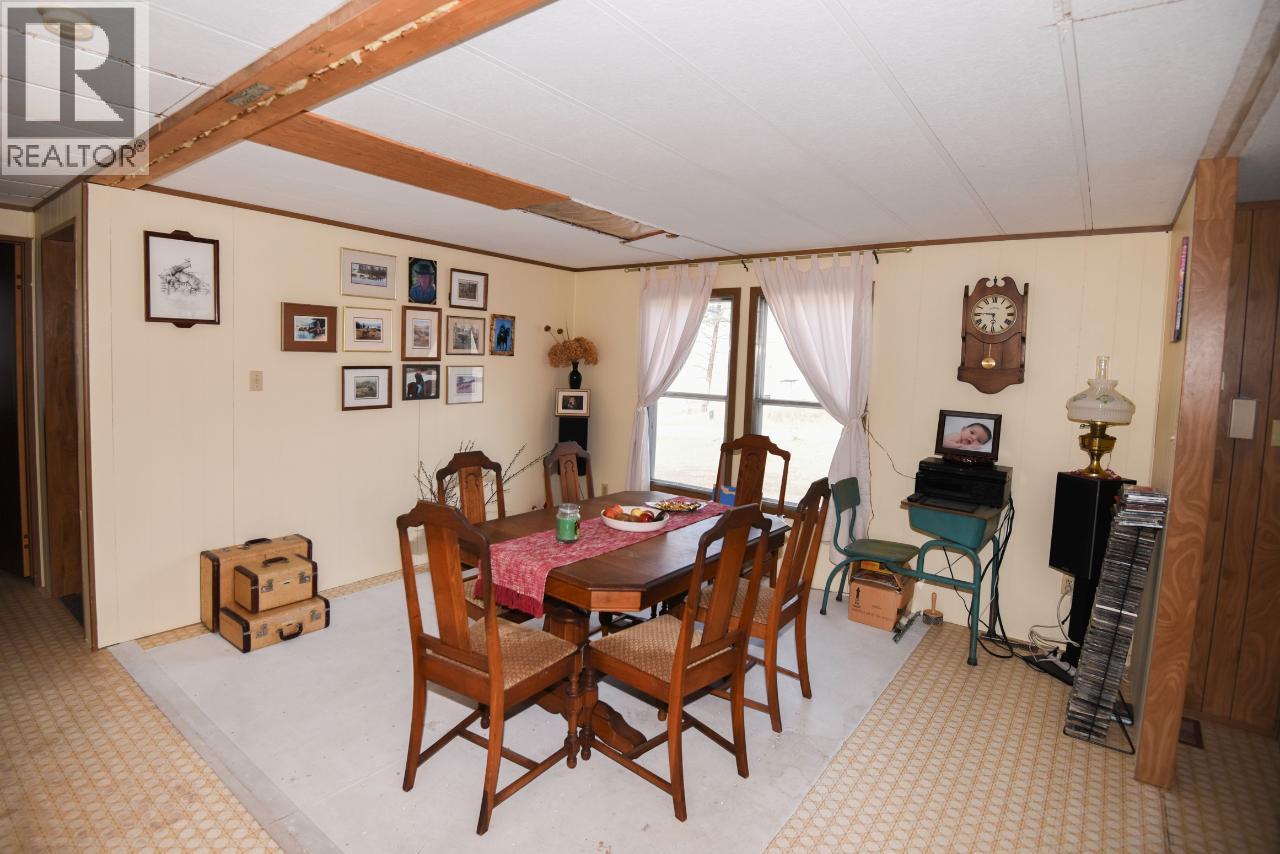 7520 West Subdivision Road, Clinton, British Columbia  V0K 1K0 - Photo 12 - 10394318