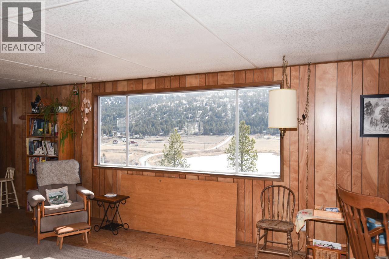 7520 West Subdivision Road, Clinton, British Columbia  V0K 1K0 - Photo 17 - 10394318