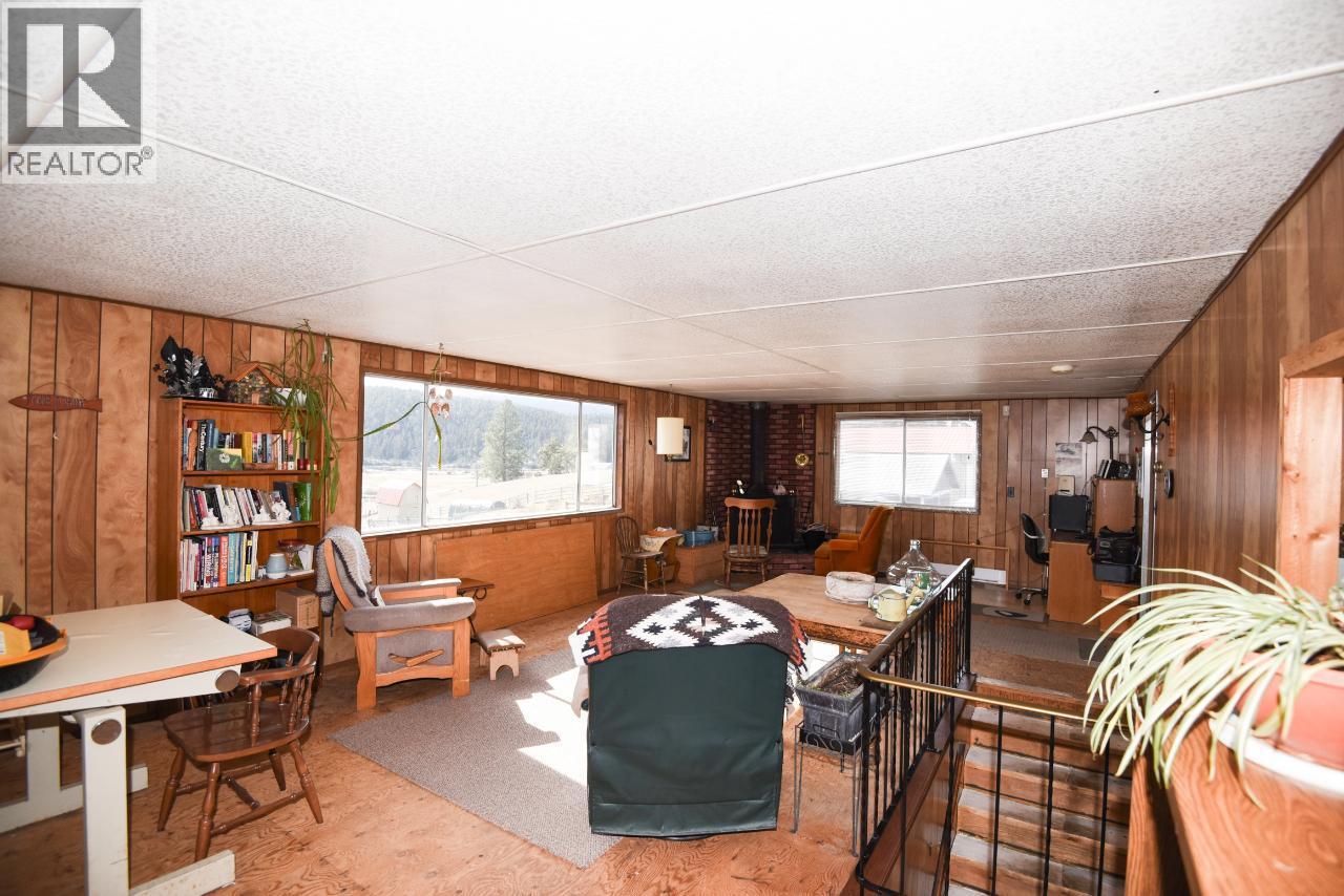 7520 West Subdivision Road, Clinton, British Columbia  V0K 1K0 - Photo 20 - 10394318
