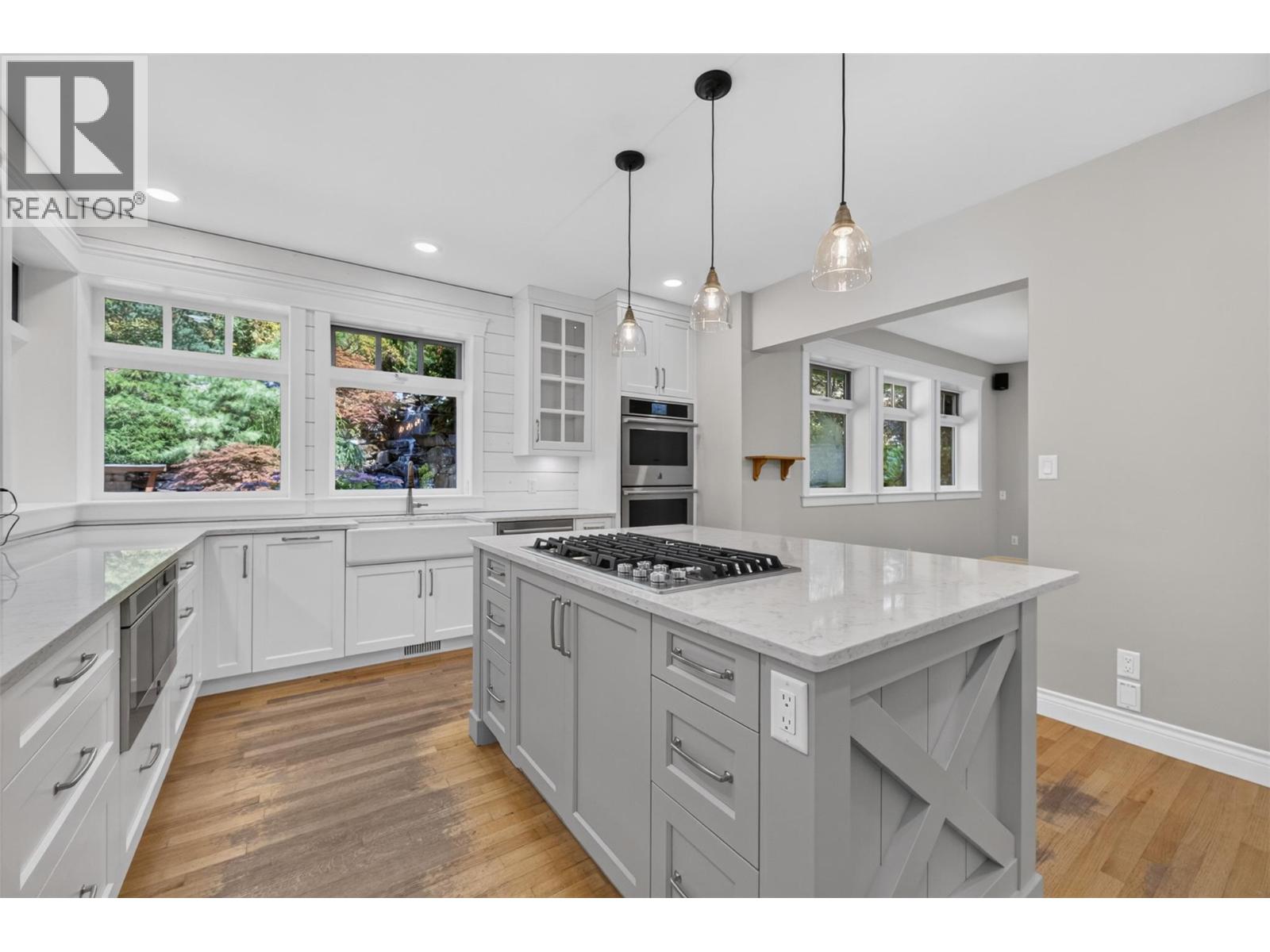 4940 16 Street Ne, Salmon Arm, British Columbia  V1E 1E1 - Photo 14 - 10395432