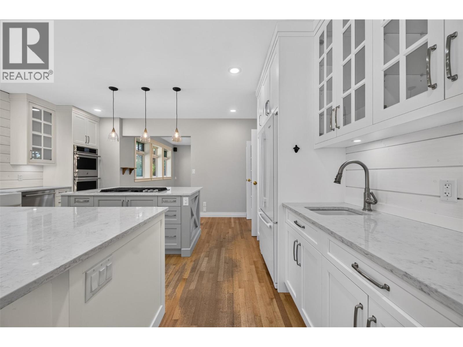 4940 16 Street Ne, Salmon Arm, British Columbia  V1E 1E1 - Photo 16 - 10395432