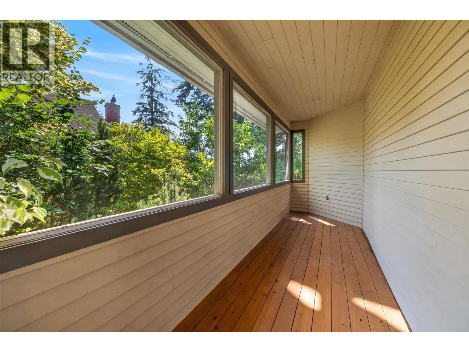 4940 16 Street Ne, Salmon Arm, British Columbia  V1E 1E1 - Photo 37 - 10395432