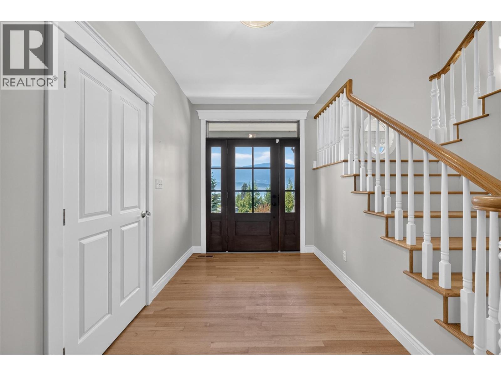4940 16 Street Ne, Salmon Arm, British Columbia  V1E 1E1 - Photo 39 - 10395432