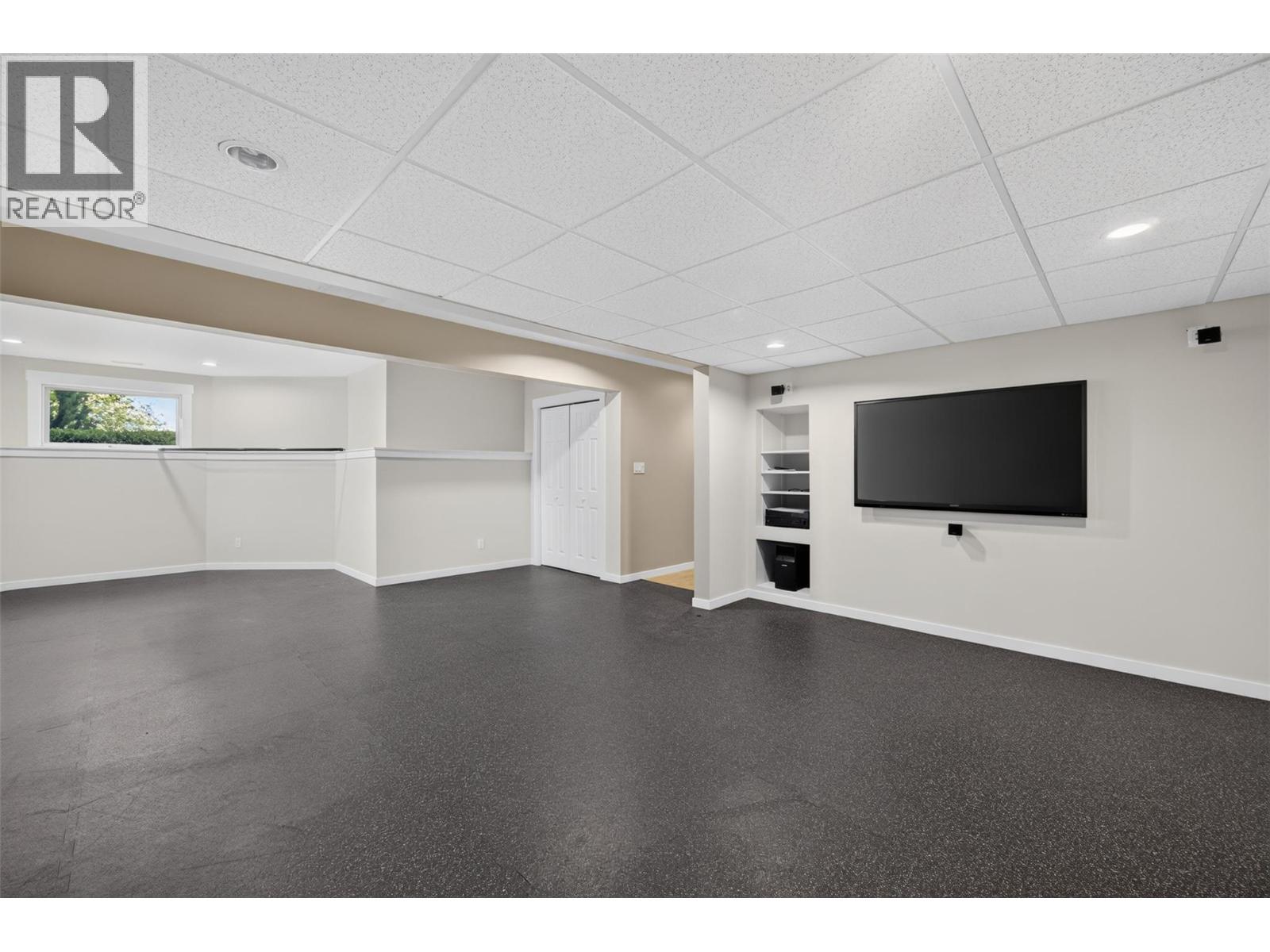 4940 16 Street Ne, Salmon Arm, British Columbia  V1E 1E1 - Photo 60 - 10395432
